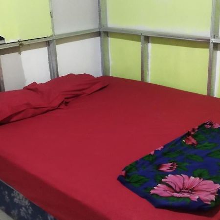 לבואן באג'ו Agus Family Homestay מראה חיצוני תמונה
